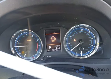 2019 Toyota Corolla Le z USA, uszkodzony, nr VIN 2T1BURHE9KC145399